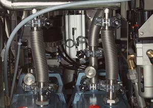 Hot Stamping Foilを施す